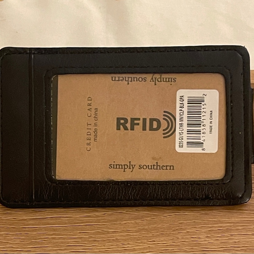 ‼️NWT Simply Southern Black “Grandpa life”money clip w/ card holders